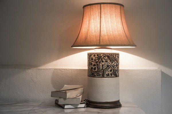 Lampe à poser sans fil : élégance et liberté à portée de main