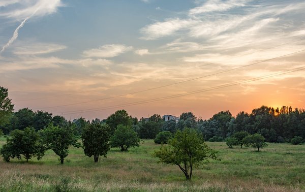 Quelle est la meilleure approche pour la rénovation énergétique d'un bâtiment commercial ?
