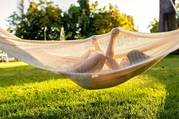 Choisir le hamac moustiquaire parfait pour vos aventures en plein air